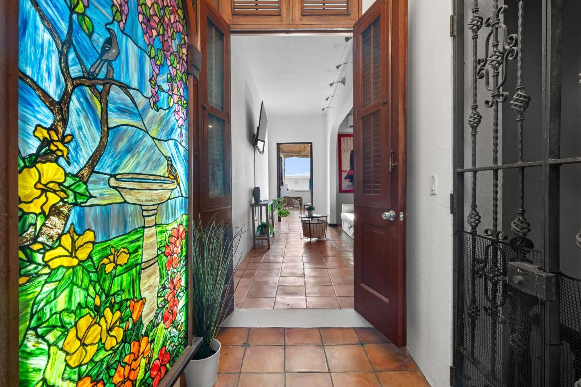 Otium With Terrace In Old Apartment San Juan