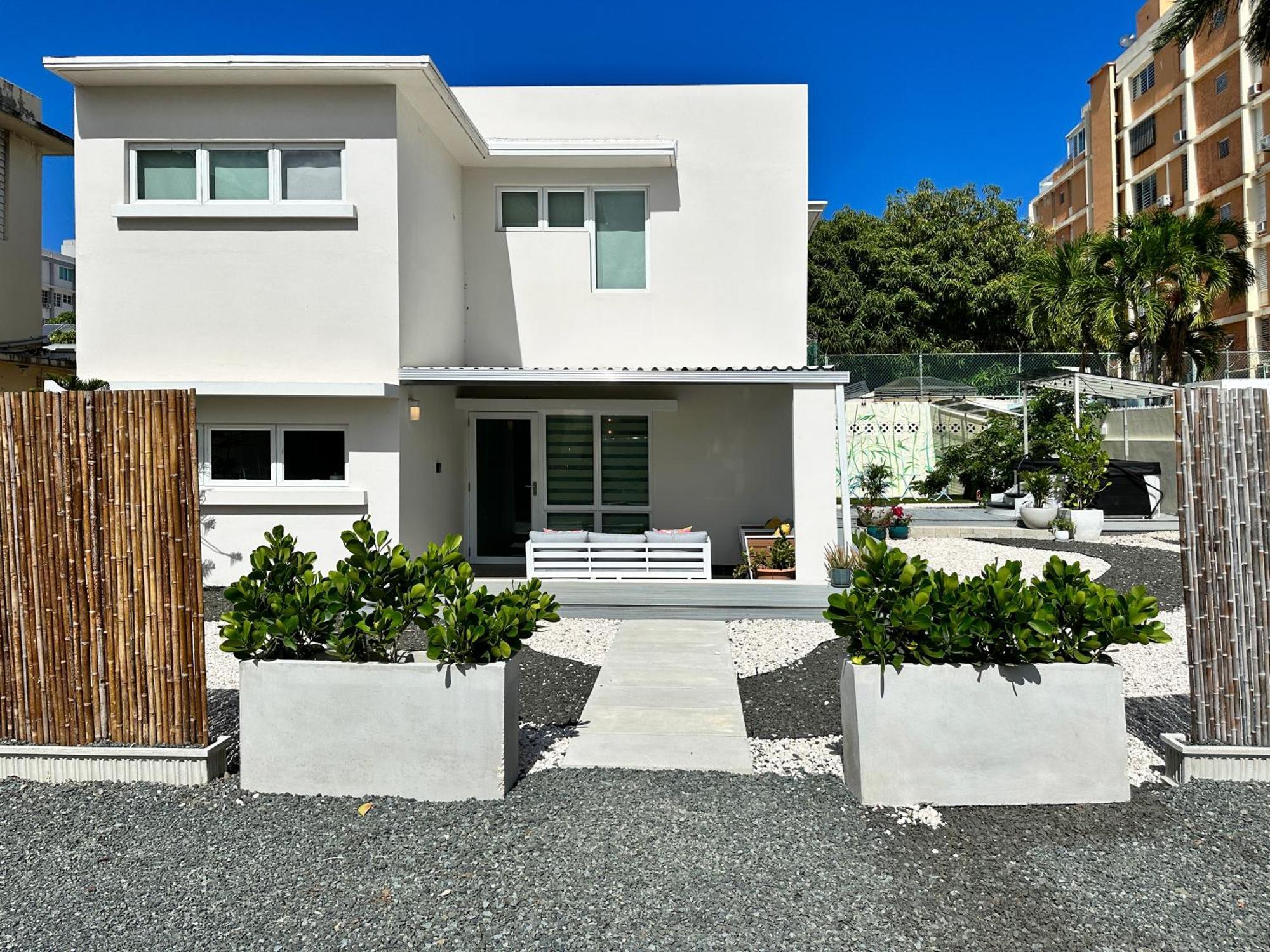 Condado Laguna I 6 Bed 3 Bath Jacuzzi