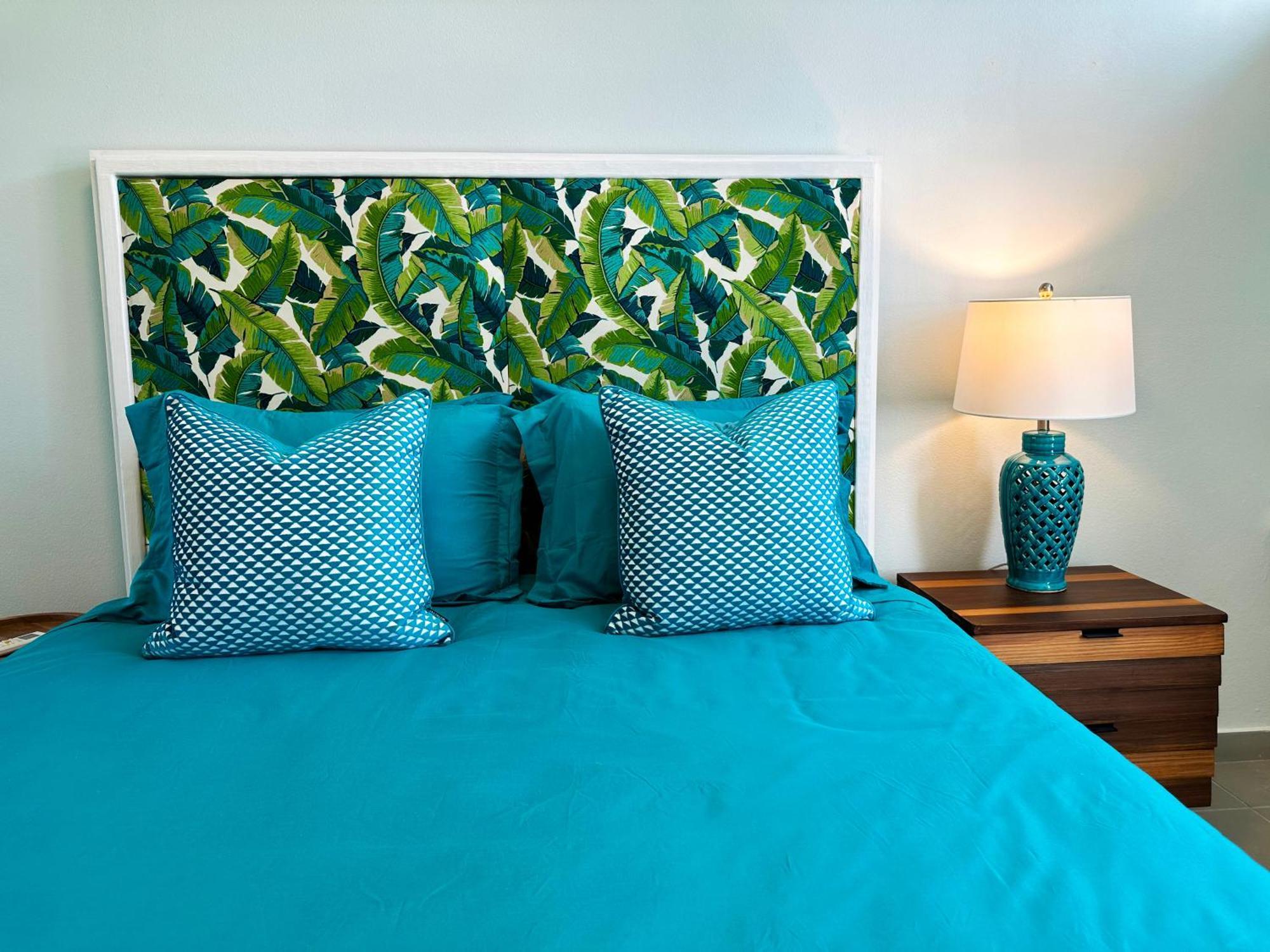 Villa Condado Laguna I 6 Bed 3 Bath Jacuzzi *