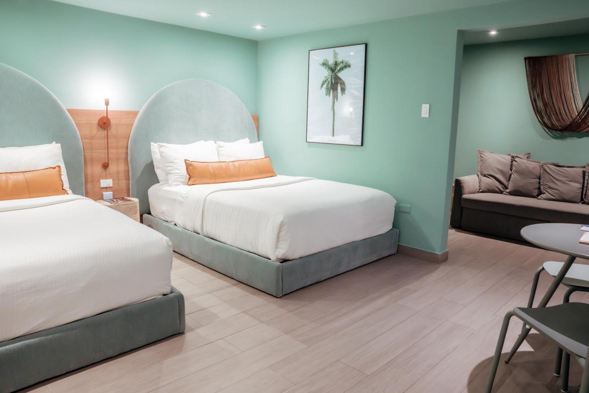 Aparthotel Hibird- And San Juan