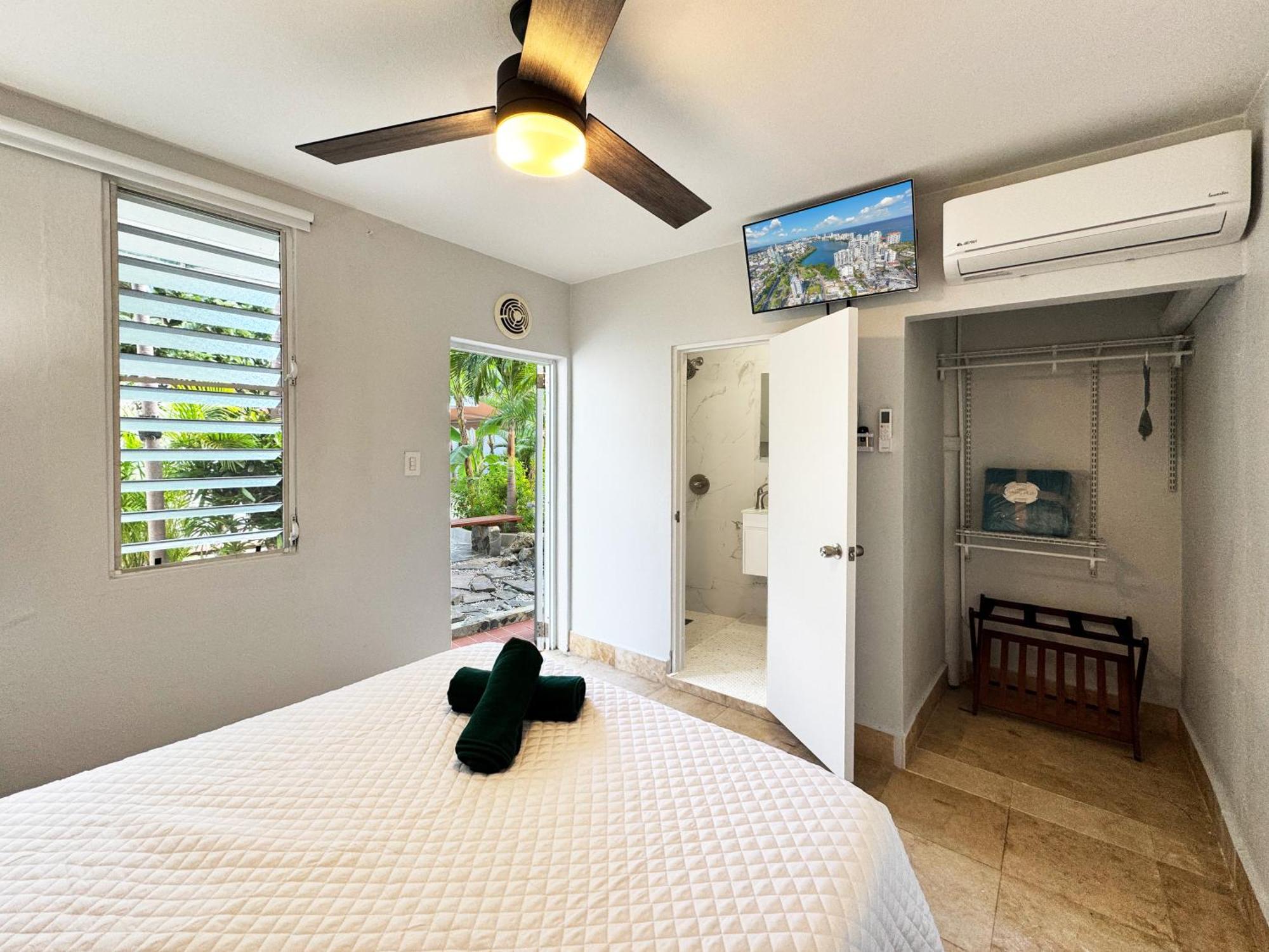 Condado 4 Bed 3 Bath Sleeps 8 Jacuzzi & Free Parking * San Juan