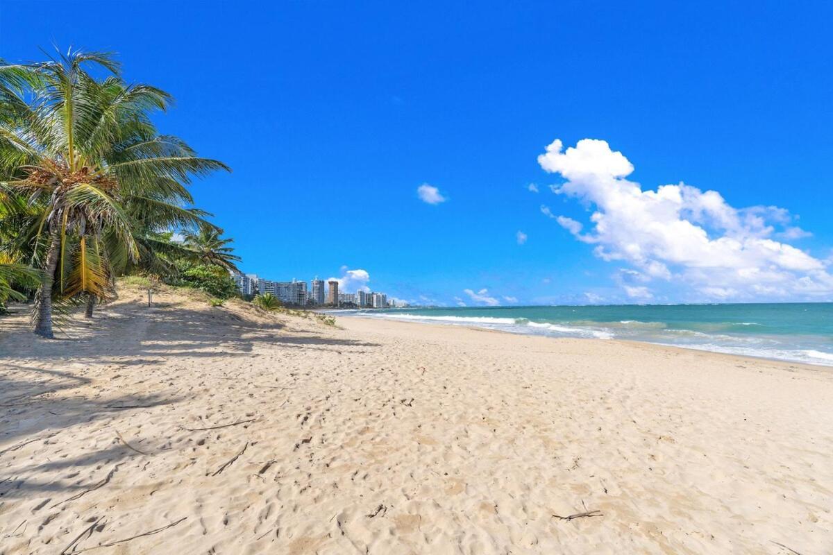 Group Vacation Steps From And Nightlife * San Juan