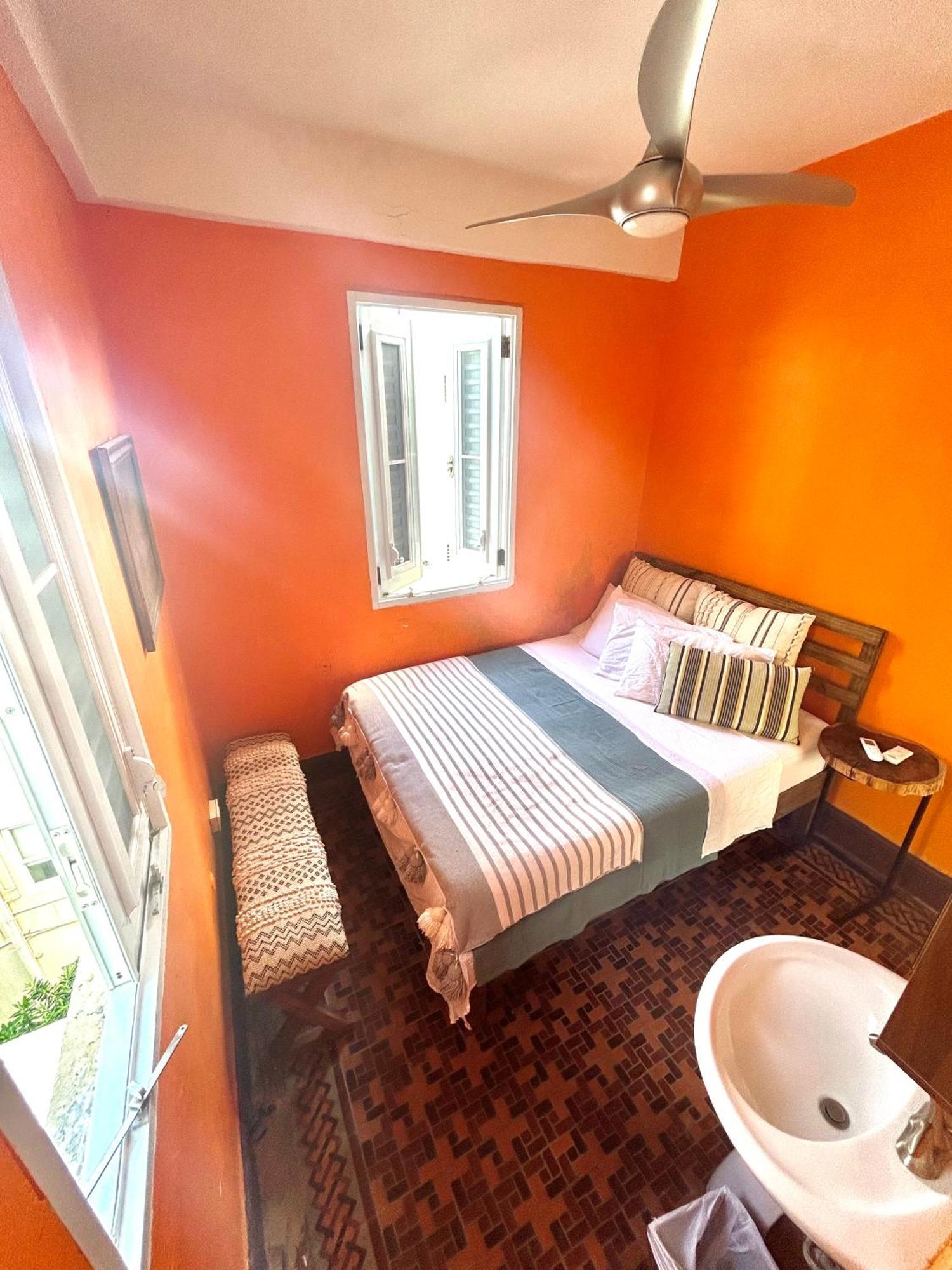 Fresh Tropical Colonial Style Walk-up- Rooftop Terrace- View San Juan