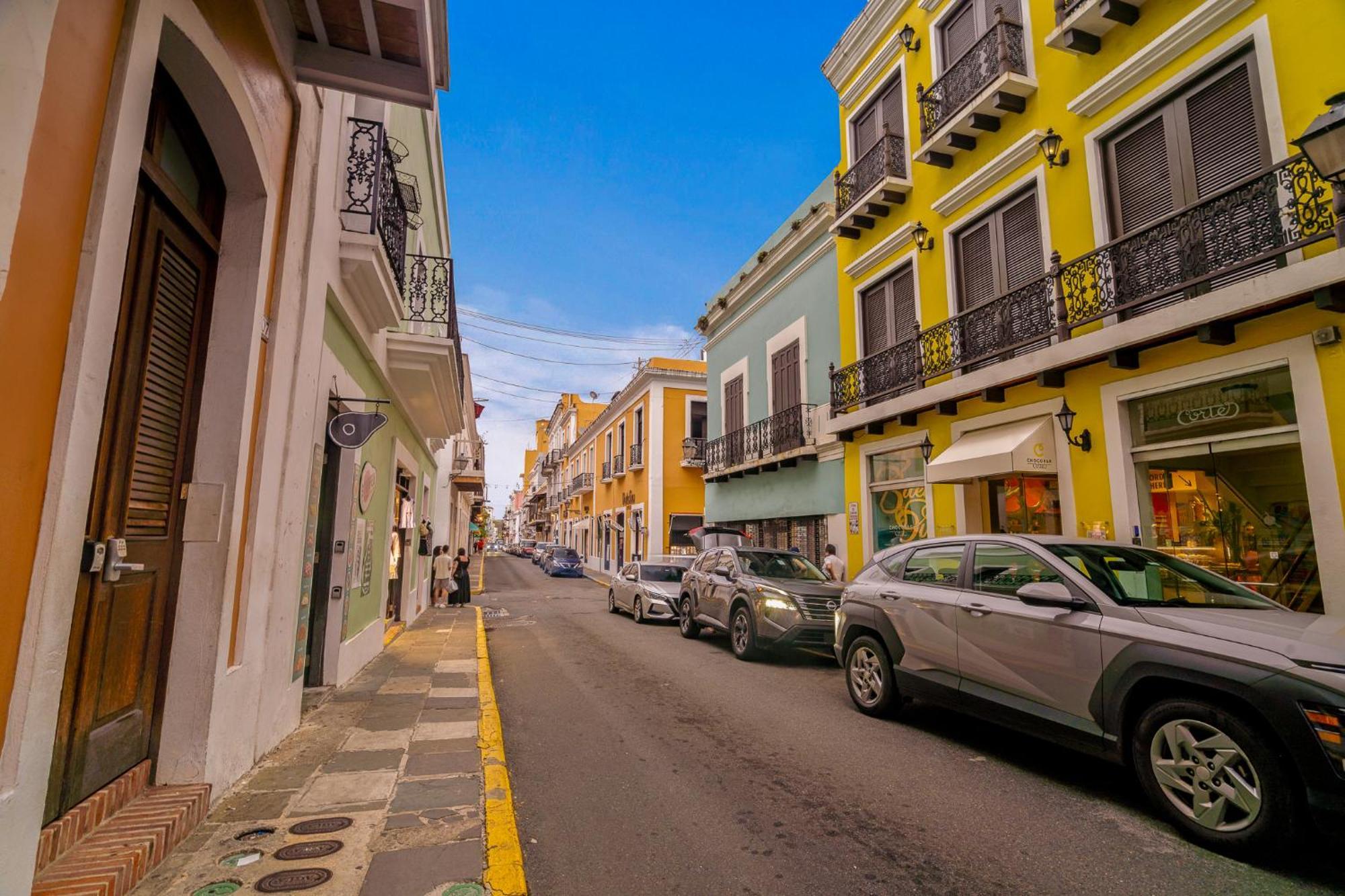 Opal Penthouse With Balcony * San Juan