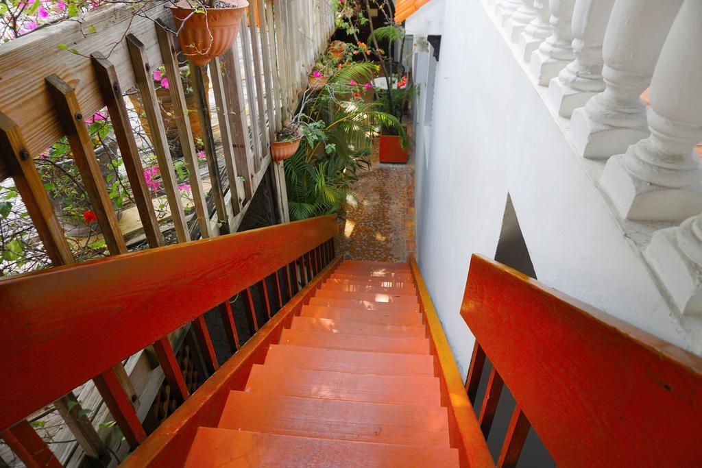 At Wind Chimes Boutique 3* San Juan