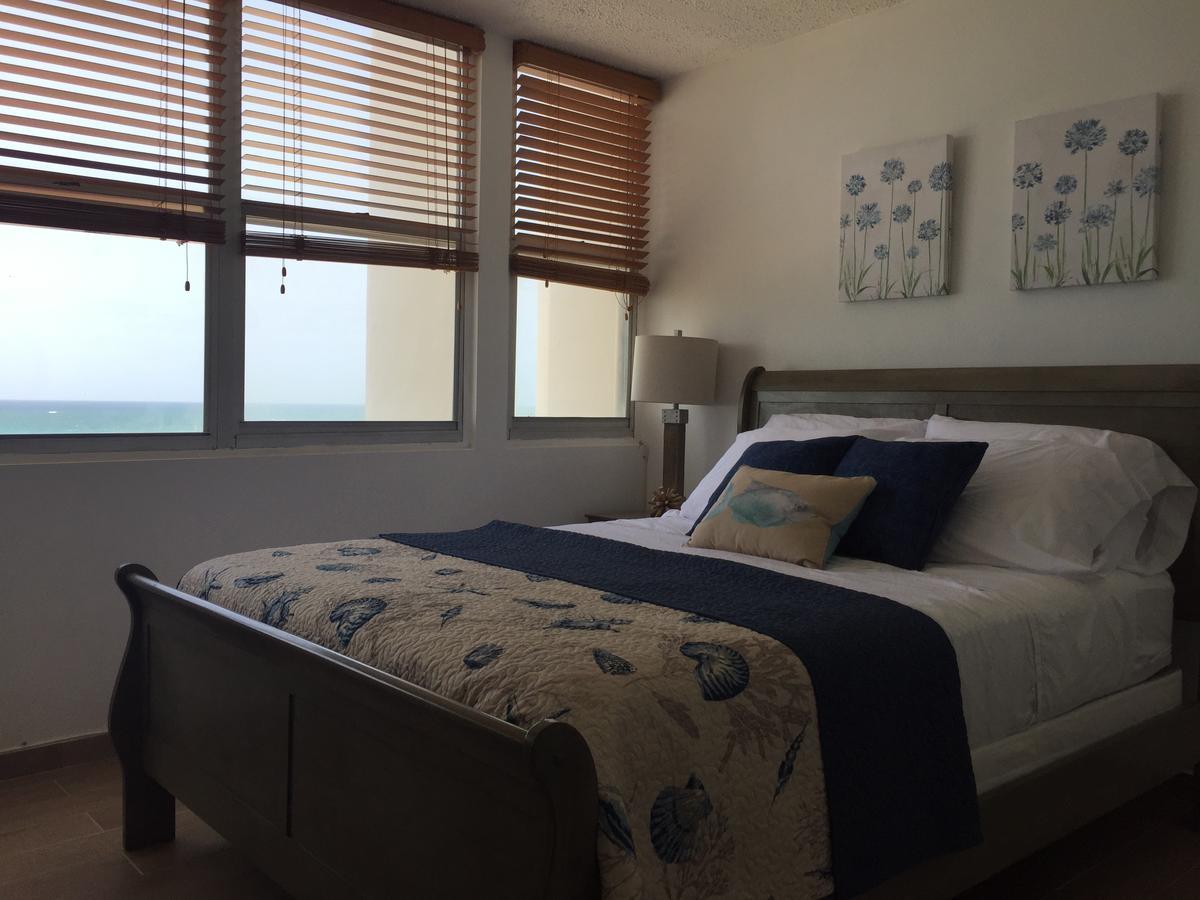 Apartment Front At Marbella San Juan