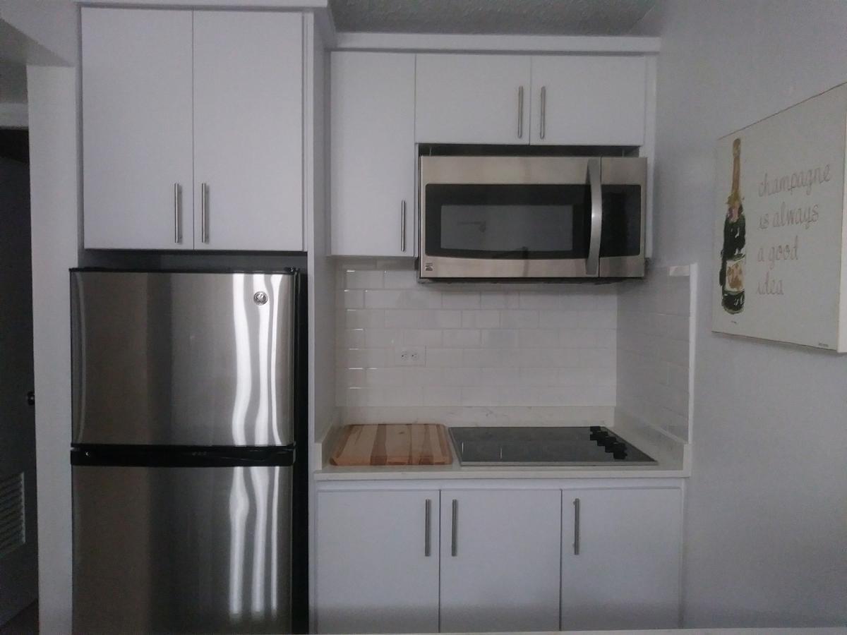 Apartment Front At Marbella San Juan