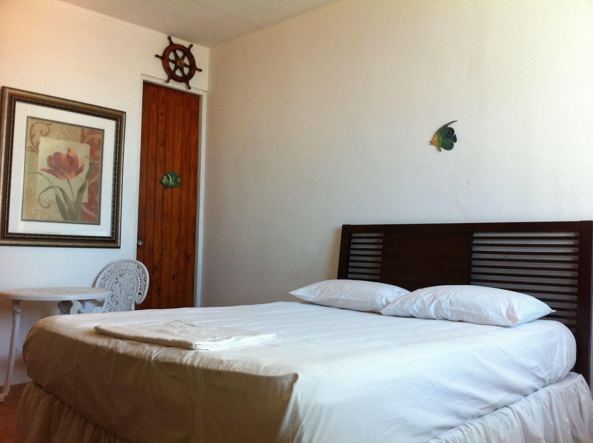 Playamar- Beachfront San Juan