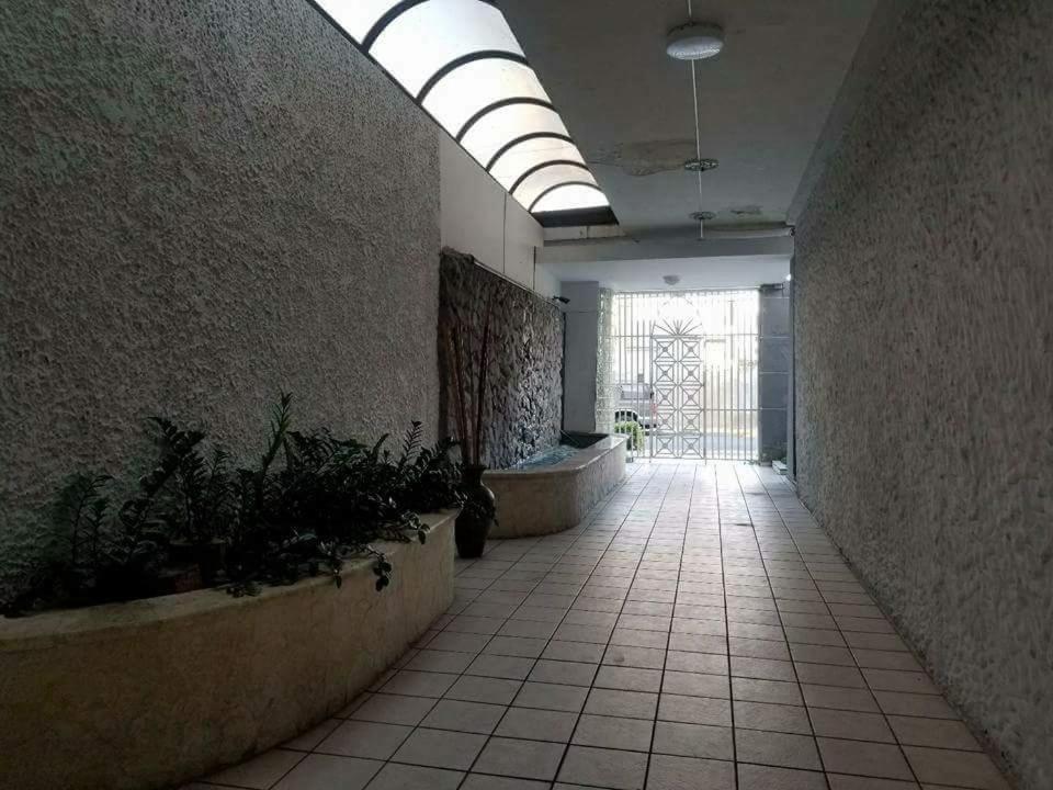 Cecilia's Place Apartment