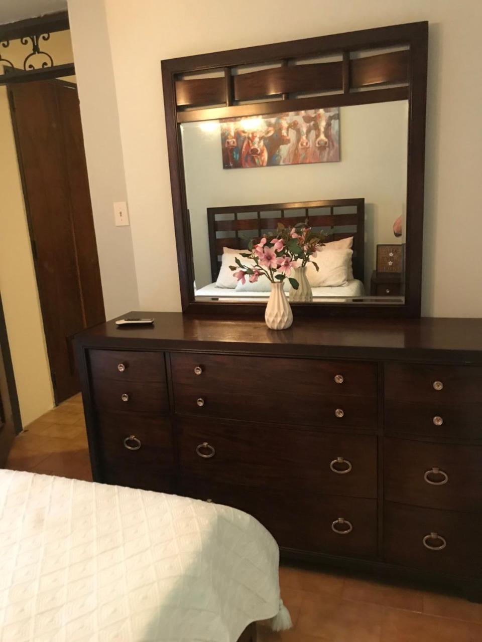 The Garden Apartment, The Willow Apartment, & The Tropical At Casa Of Essence In Old Apartment *