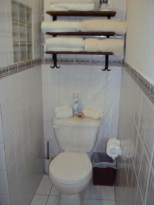 Studio Cosmopolitan Area Apartment San Juan