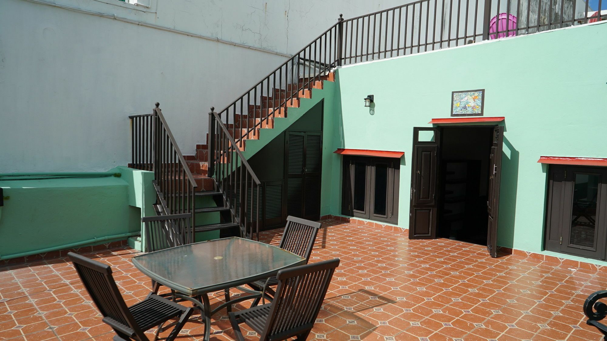 Apartment Old