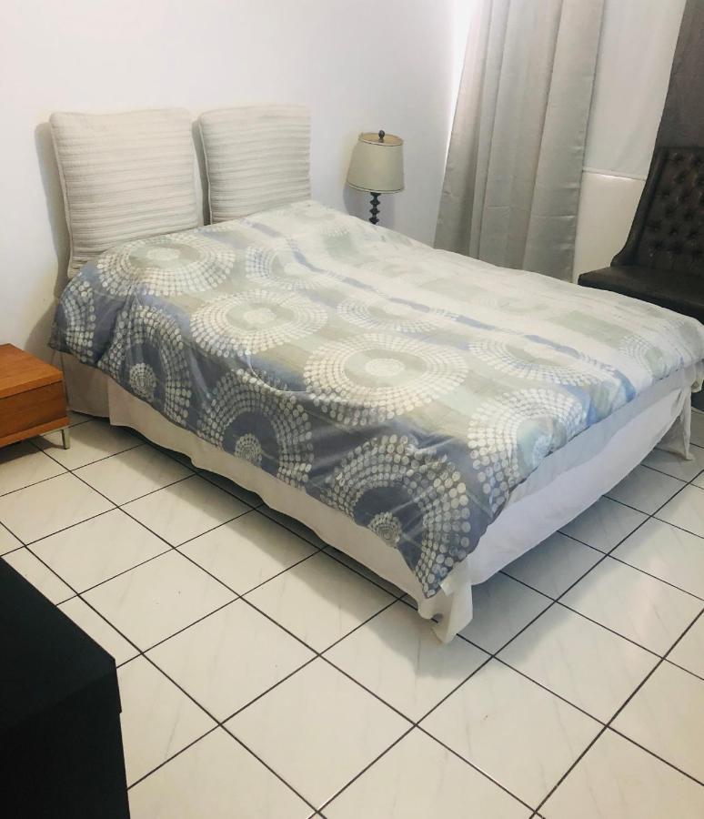 Isla Verde Beach - Condominio La Mancha