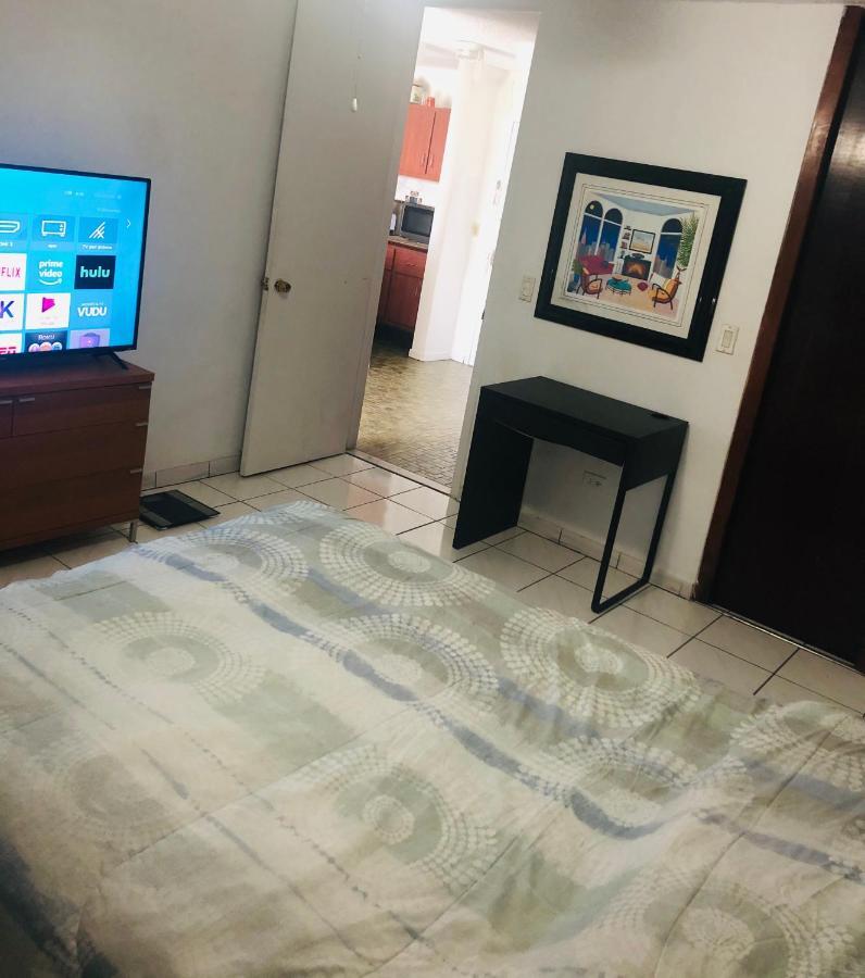 Isla Verde Beach - Condominio La Mancha * San Juan