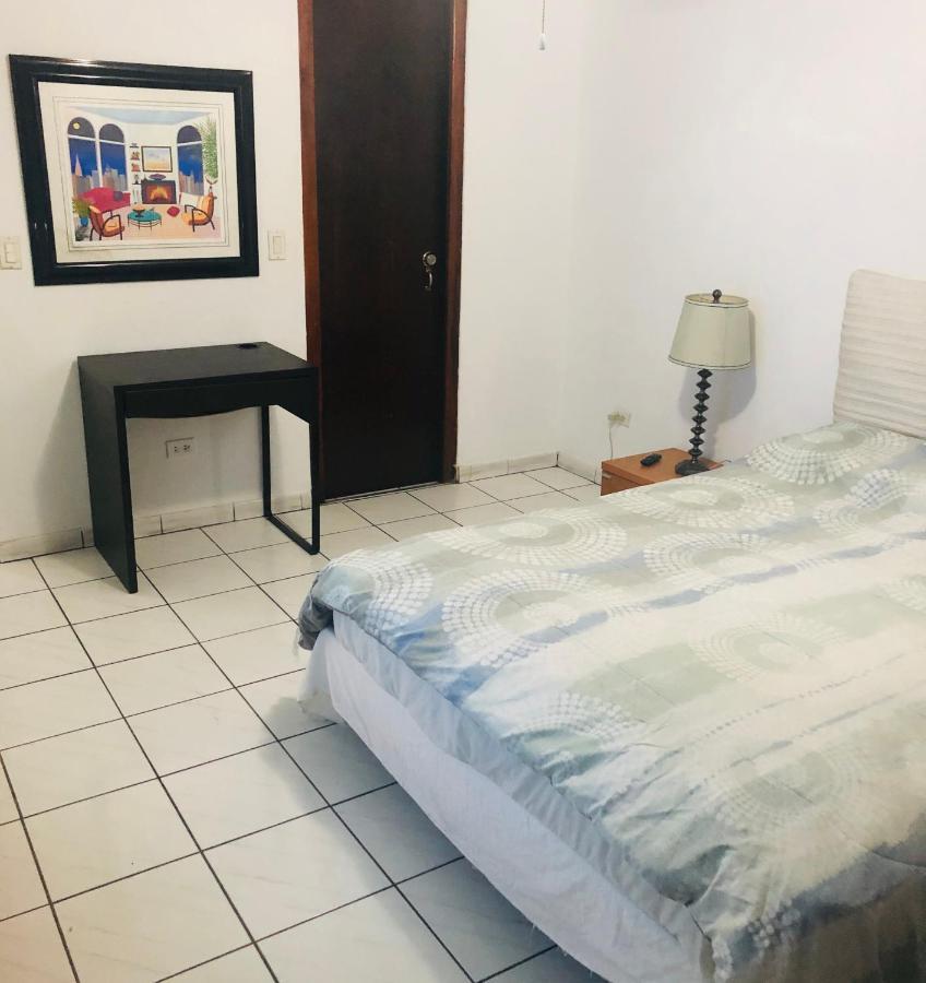 Apartment Isla Verde Beach - Condominio La Mancha San Juan