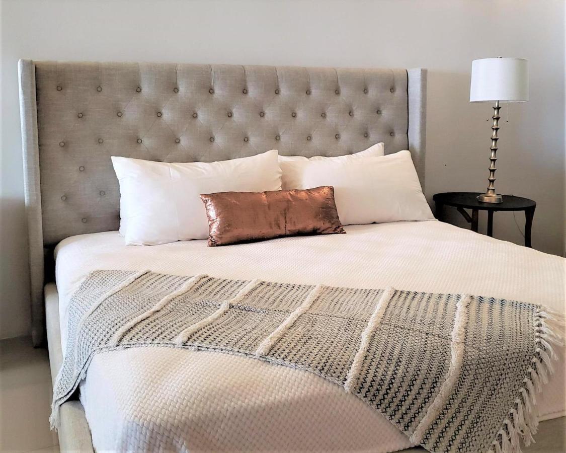 Kasa The Lofts Of Old 201 Huge 2 Bed 2 Bath For 6 Washer Dryer * San Juan