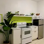 Tropical Apartments In Miramar