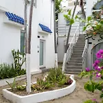 La Mona Loiza Apartment Complex By Stay With Bear