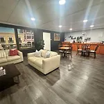 Sj Suites Hotel