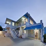 Mont Caribe Guest House