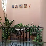 Casa Del Valle Guest House