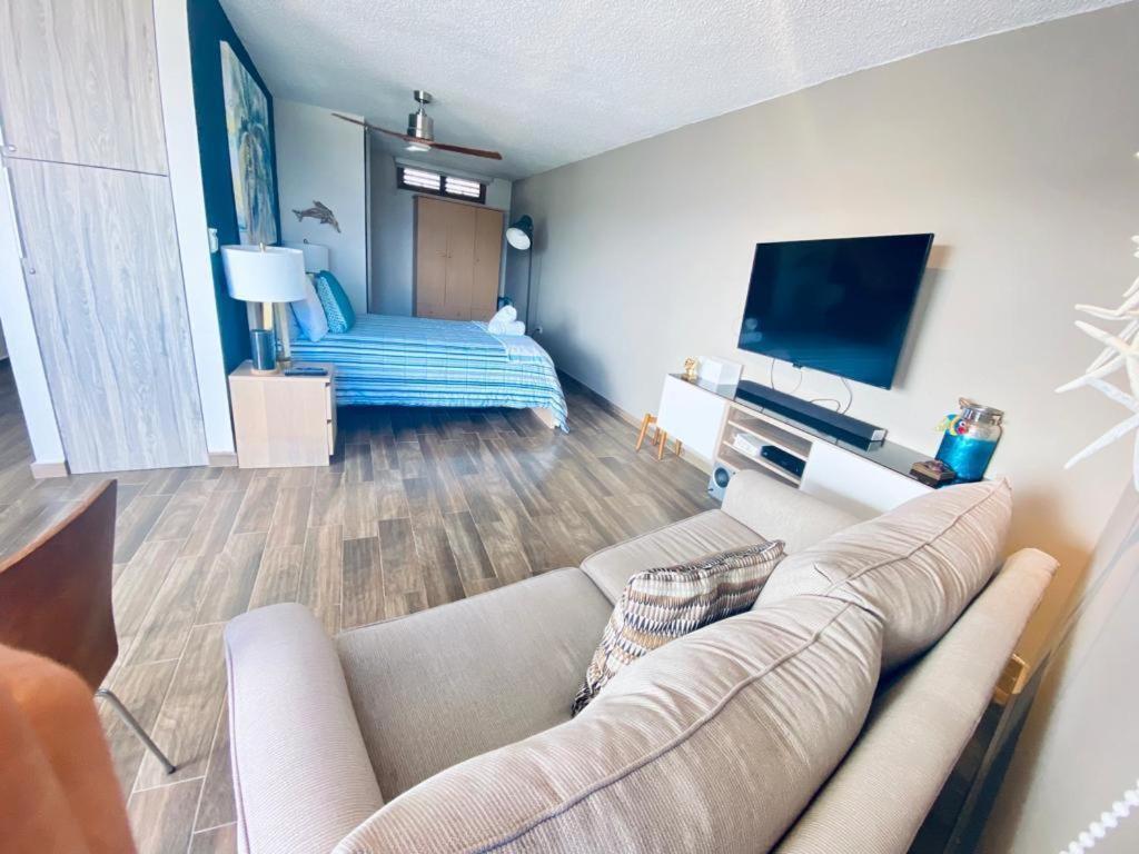 Kasa Starfish By The Sea - 8th Floor For 2 Balcony Ocean View Holiday home *