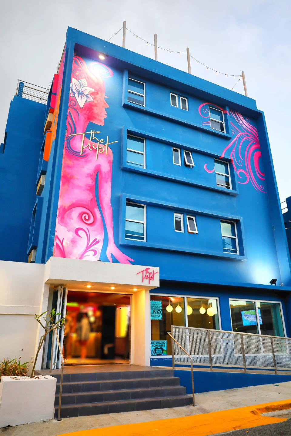 The Tryst Beachfront 3*