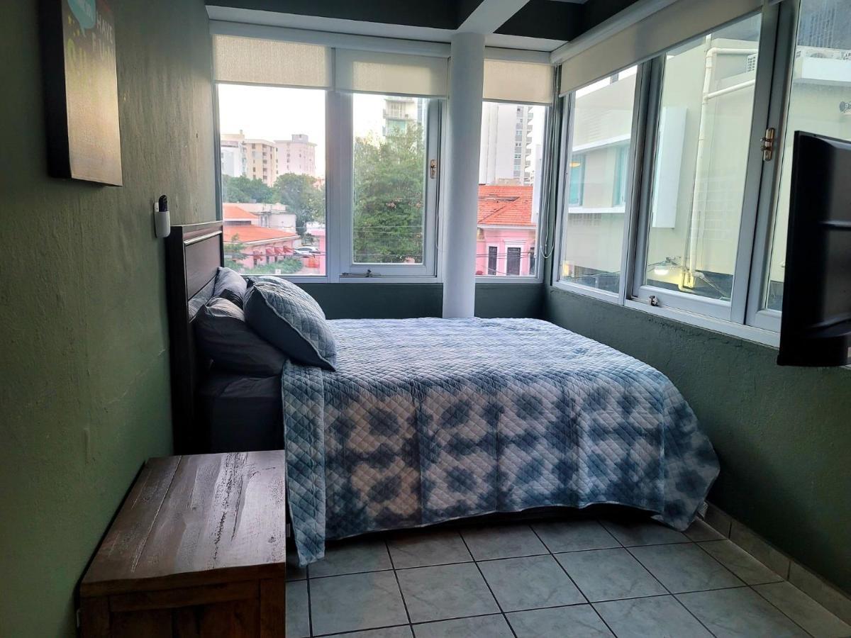Apartment Modern In Ashford Condado Puerto Rico And Near Placita *