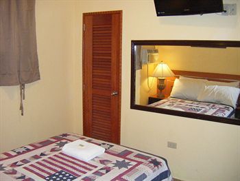 San Jorge & Hostel
