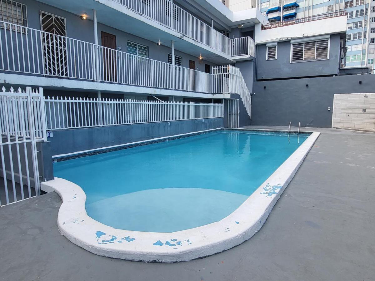 Beach Studio With Free Parking And Pool Apartment
