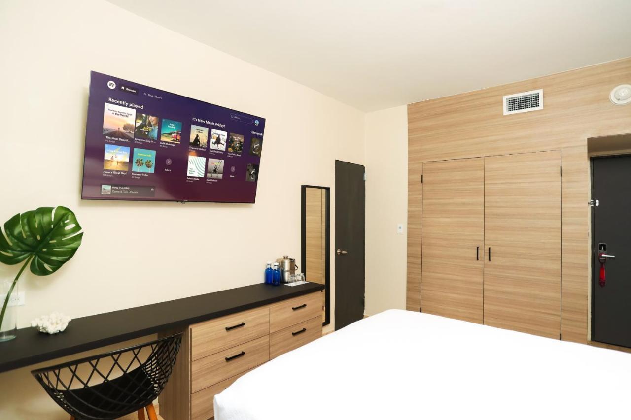 The Tryst Beachfront Hotel 3*
