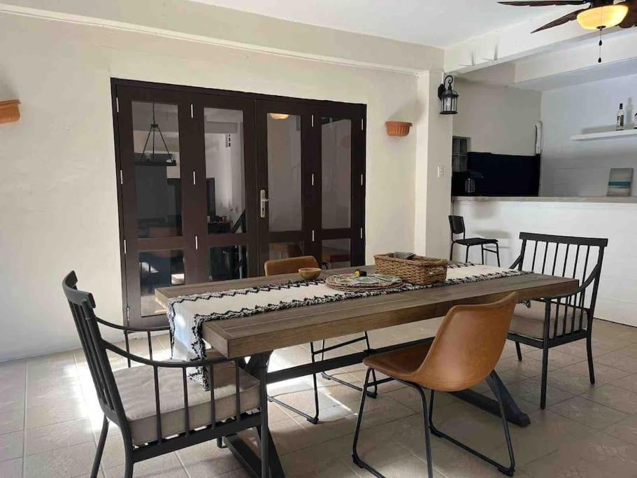Homestay Private In Duplex W 4 Baths Fq Beds 1-3ppl *