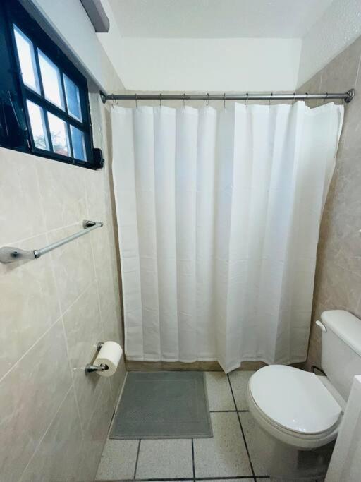 2bd/2bth In - Unit 2 Apartment