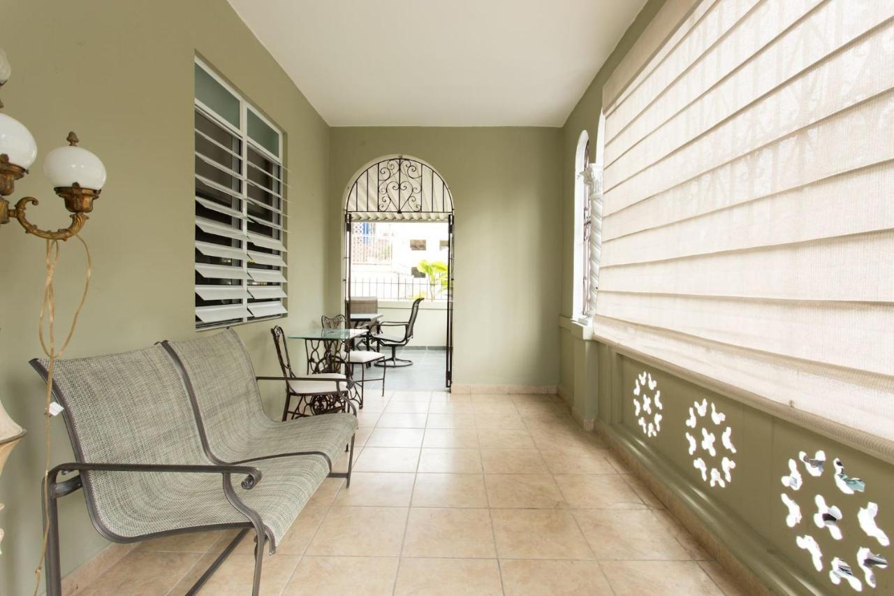 Condado & Rooftop Garden For Large Groups - 2 Apartment
