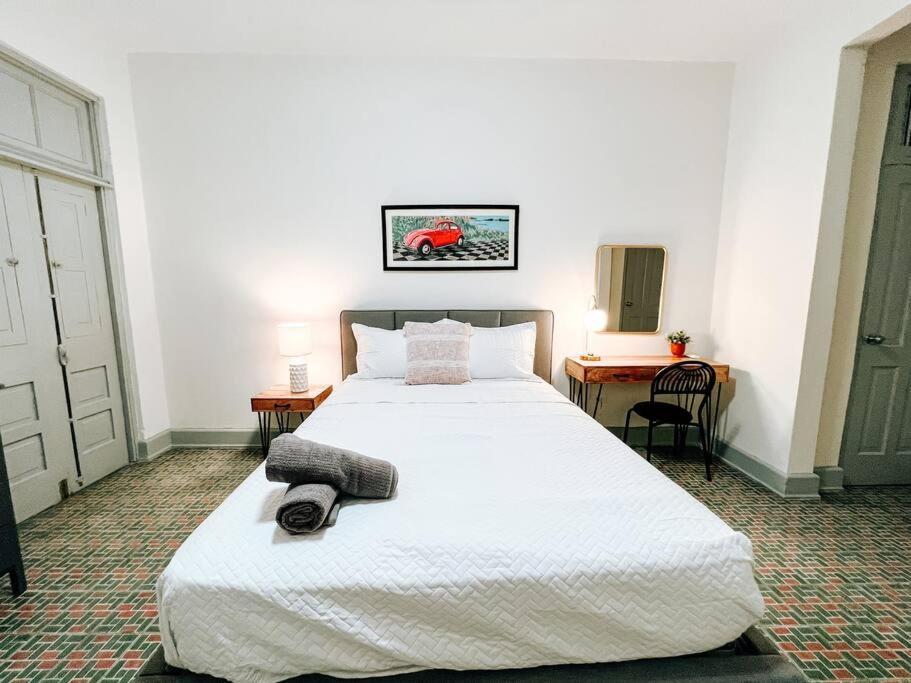 Picaflor 6 Charming Cozy Apt W/balcony @ Miramar