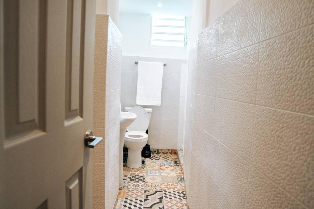 Apartment Comfy & Bright Apt @ Calle Loiza - Walk To Beach / Calle Loiza Abajo -n