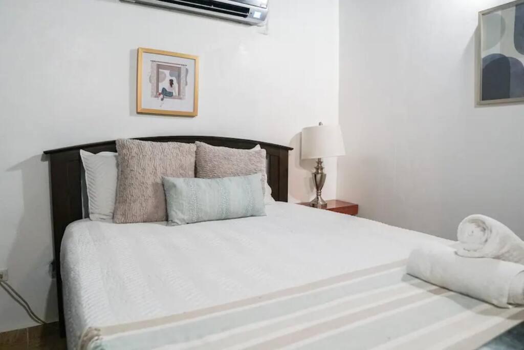 Peaceful In Old W/ 2 Queen Beds - Fortaleza #3 *