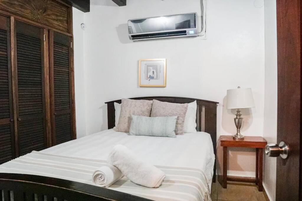 Peaceful In Old W/ 2 Queen Beds - Fortaleza #3