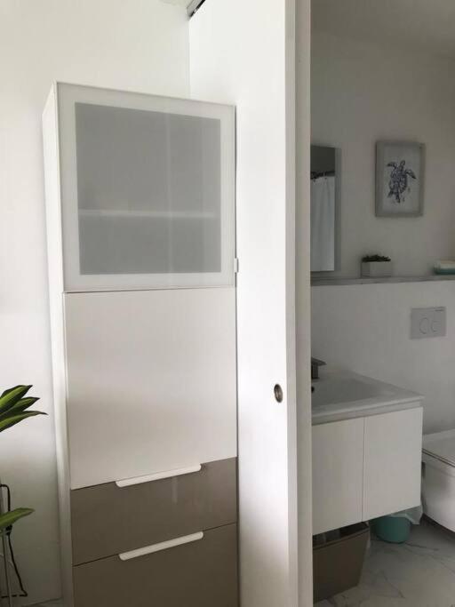 Ocean View 1 Bedroom In Condado! Apartment *
