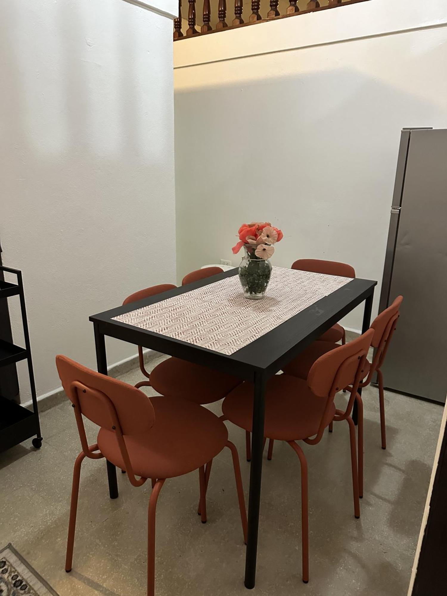 176 Calle Perez Apartment