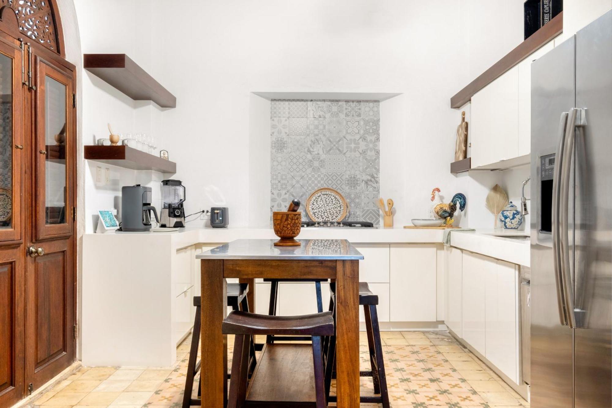 Holiday home Tizol Historic Building 8br In Old *