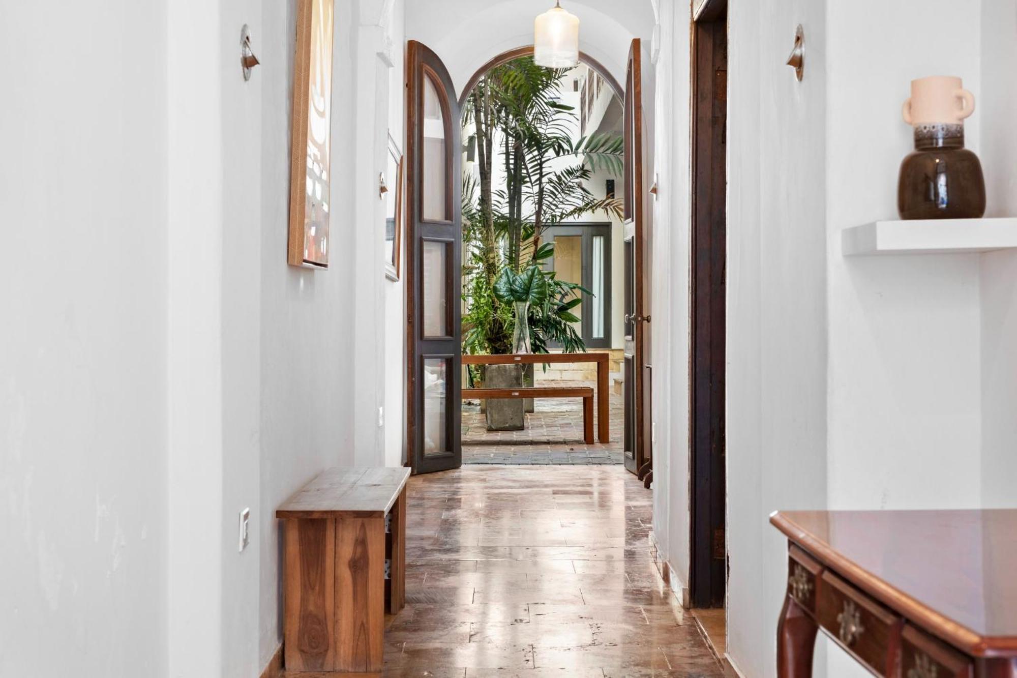Tizol Historic Building 8br In Old * San Juan