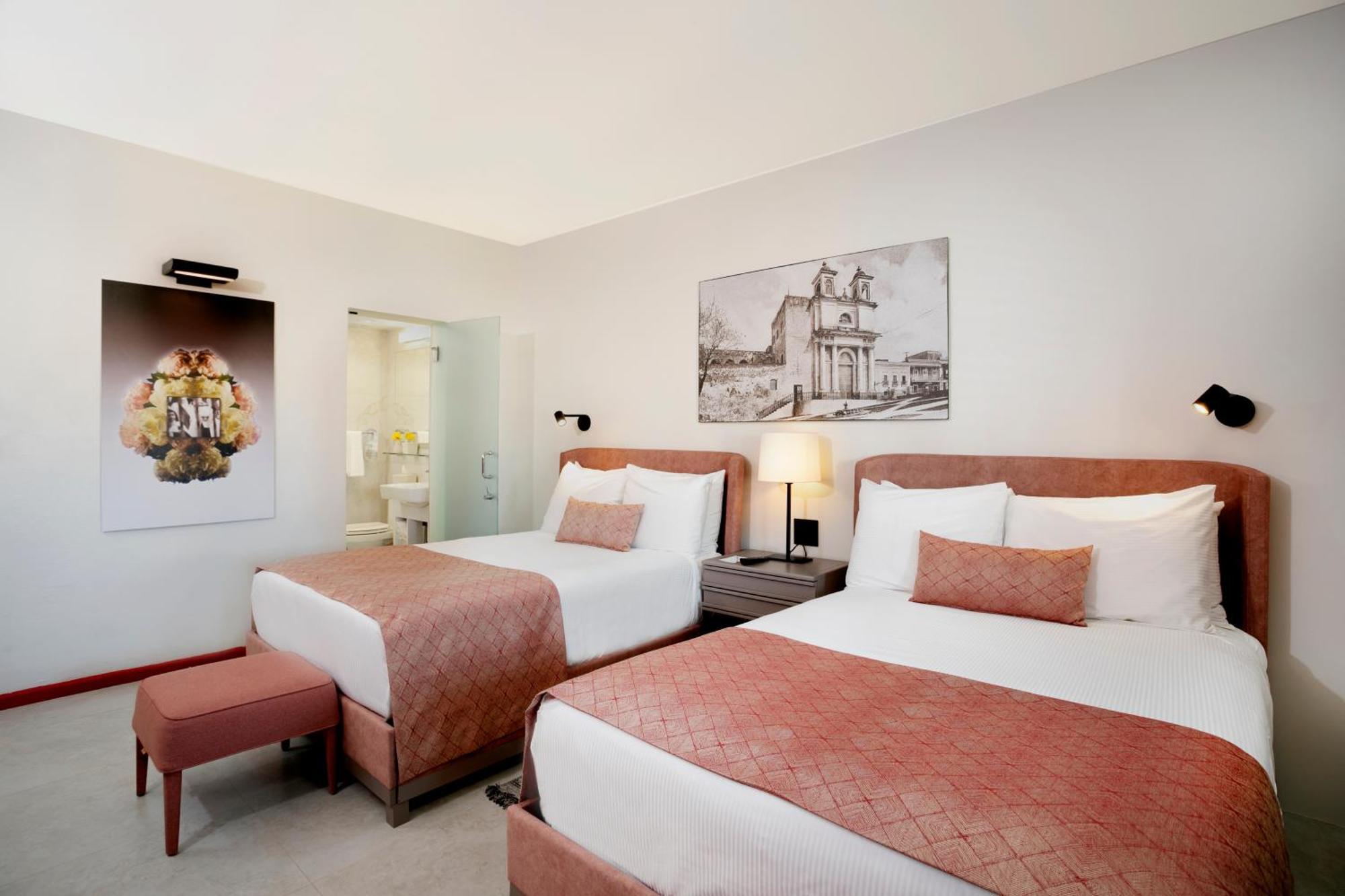 El Convento Hotel 4*