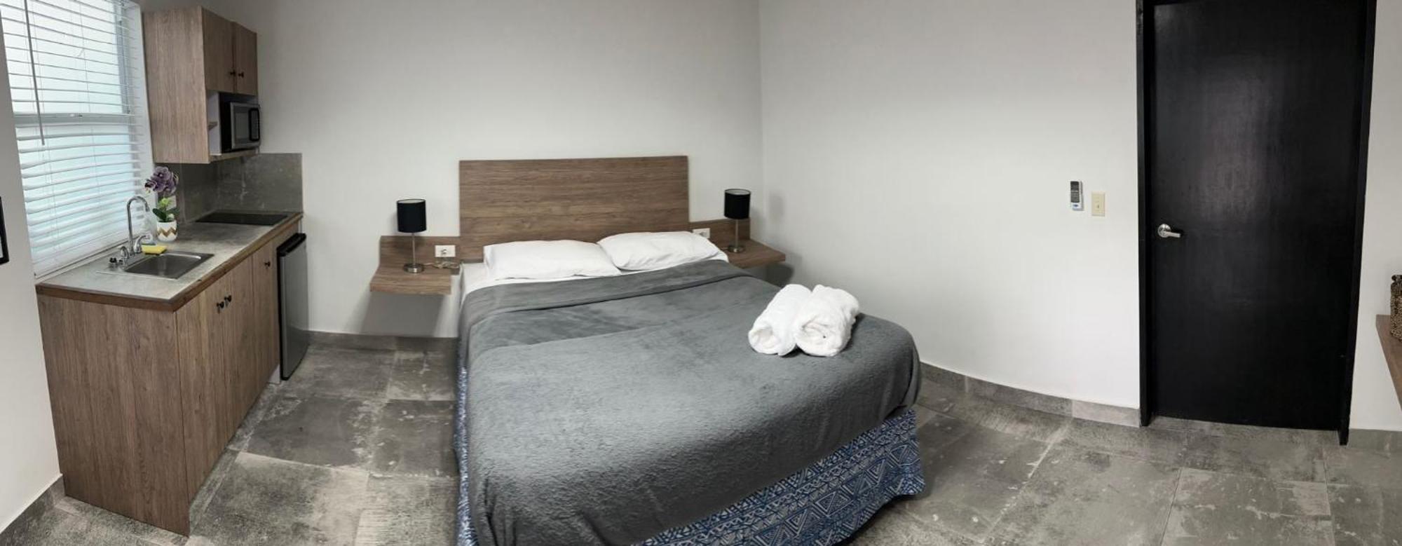 Casa Condado & Residences