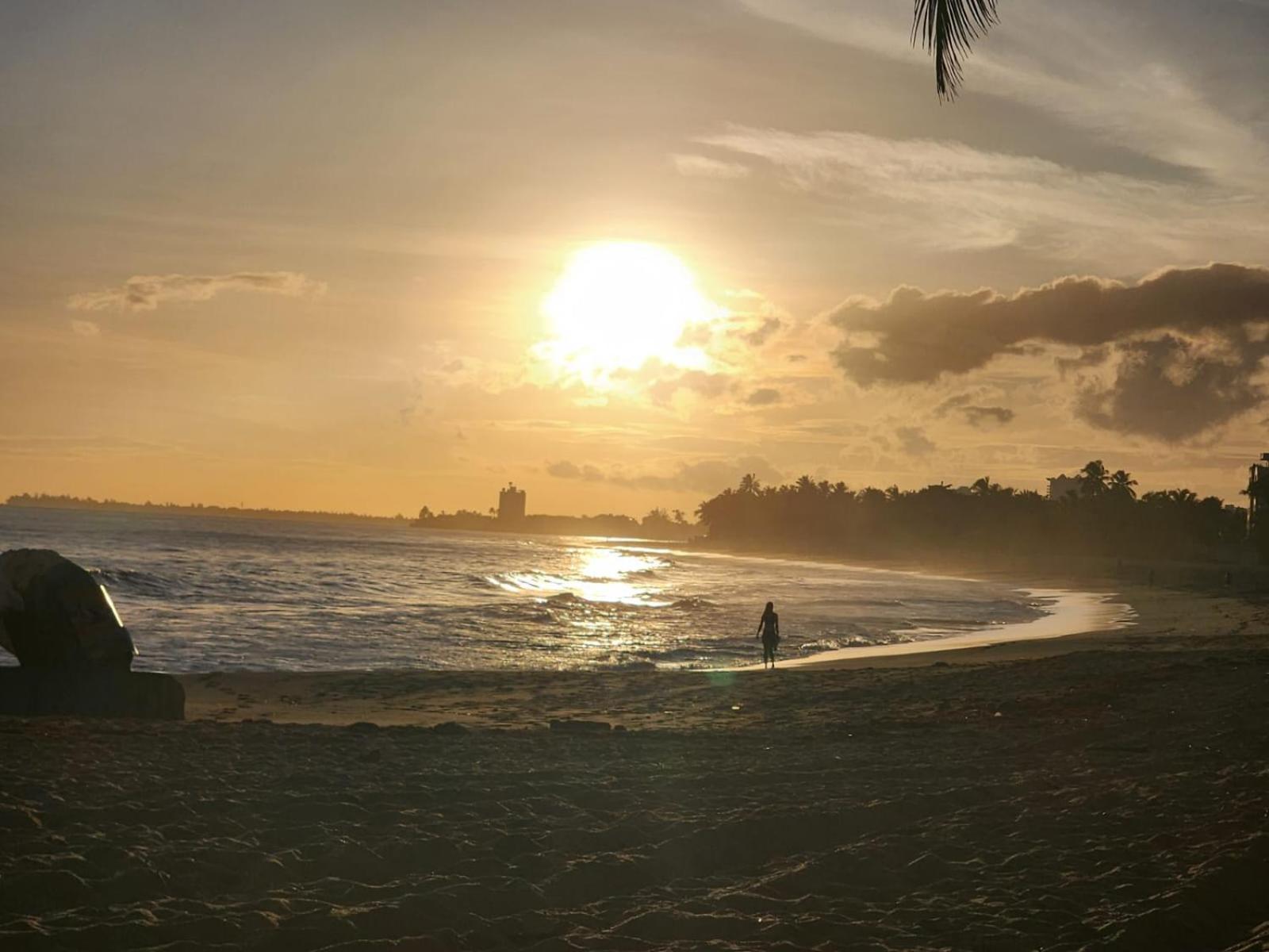 Stunning 3-bedroom Beachside Apartment San Juan
