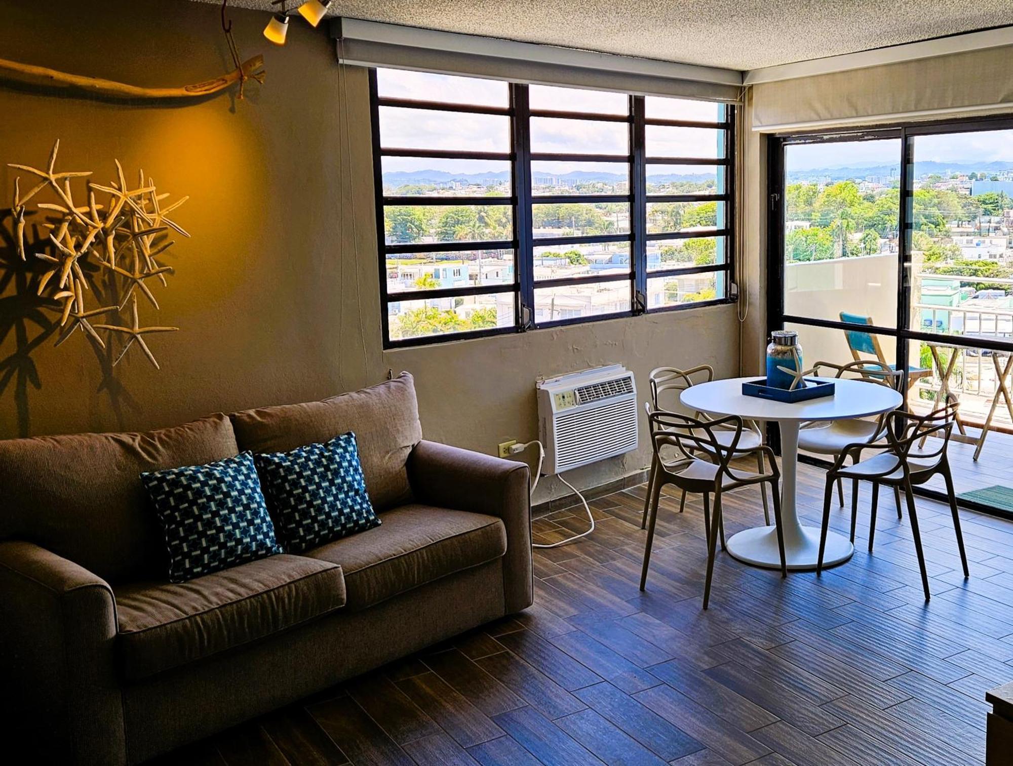 Holiday home Kasa Starfish By The Sea - 8th Floor For 2 Balcony Ocean View
