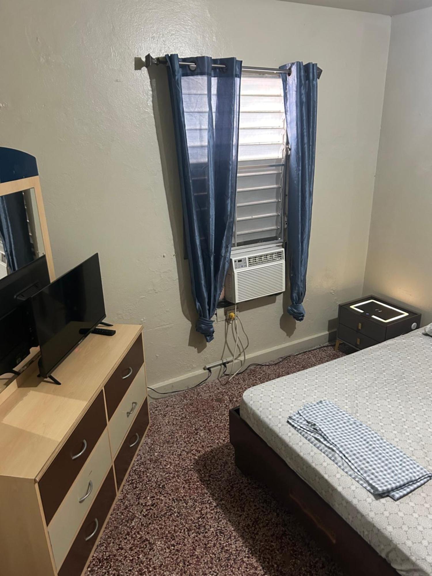 Joe Apartment *