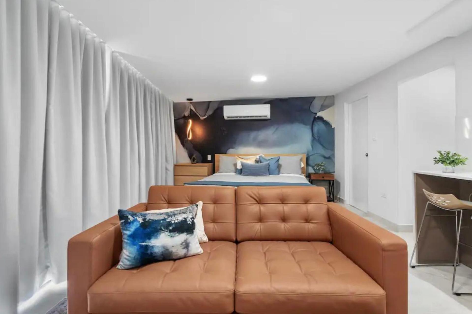 En Excelente Zona Condado, San Juan, Puerto Rico