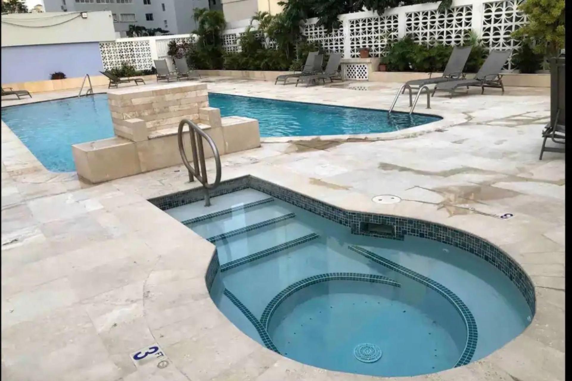 En Excelente Zona Condado, San Juan, Puerto Rico *