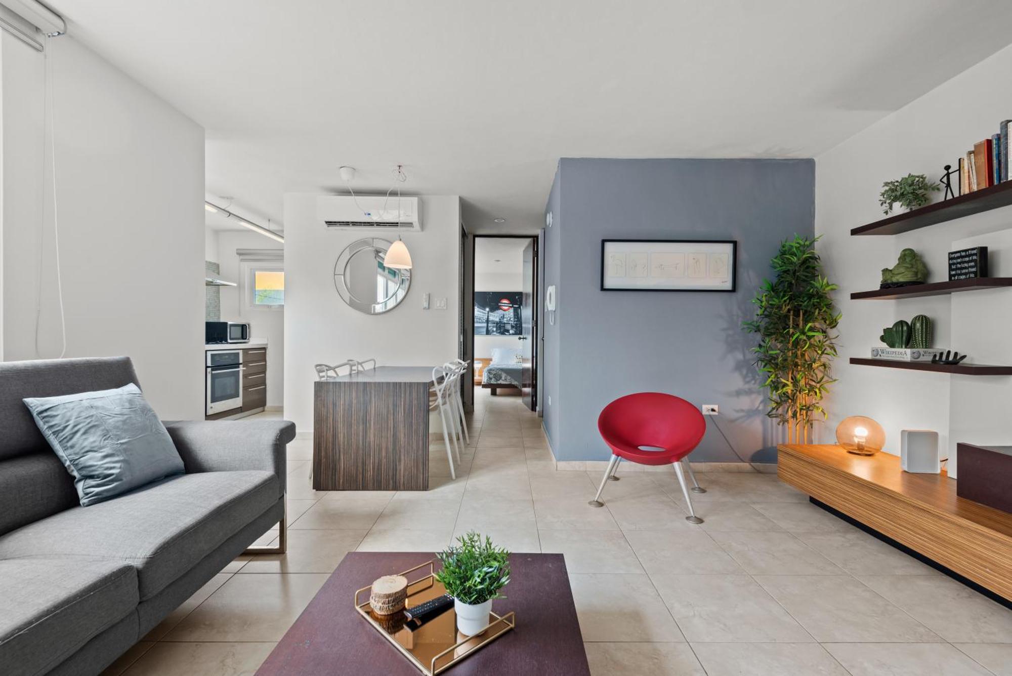 Atlantic Court Apartment